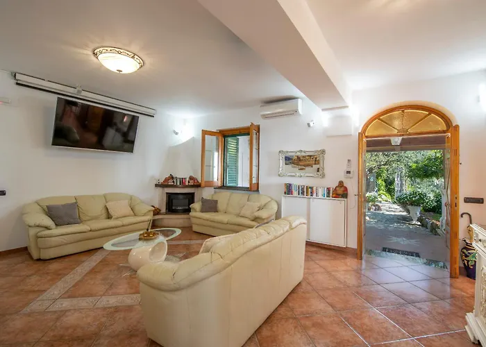 Exclusive On The Coast, 300 Steps From The Road By Wonder Tour 阿马尔菲