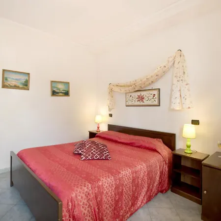 Esclusiva Con Piscina Privata Su Villa *