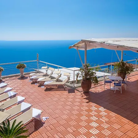 Villa Villa Con Piscina Privata Su Amalfi By Wonder ...