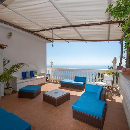 Villa Con Piscina Privata Su Amalfi By Wonder ...