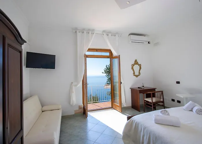 Exclusive On The Coast, 300 Steps From The Road By Wonder Tour וילה אמאלפי